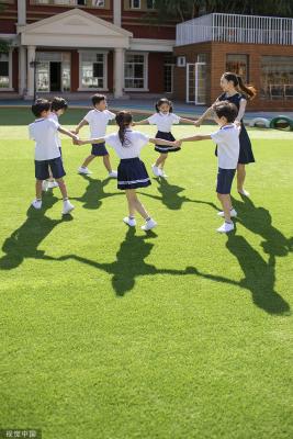 China Esportes artificiais ajardinando da grama de LLDPE que pavimentam o fio do monofilamento à venda