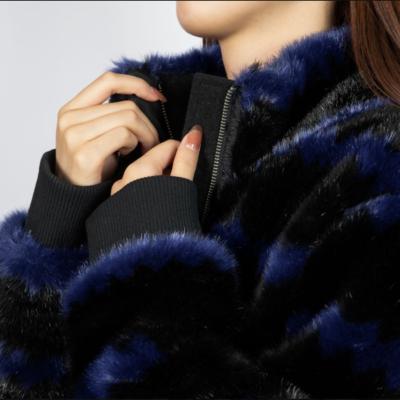 China 2021 New Hot Viable Lady Blue And Black Winter Stripe Women Coat Contrast Color Collar for sale