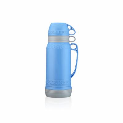 China Inner PORTABLE New Arrival Plastic Body Glass With Two Mugs Thermos Insulated Vacuum Flask Food Grade Material Maker for sale