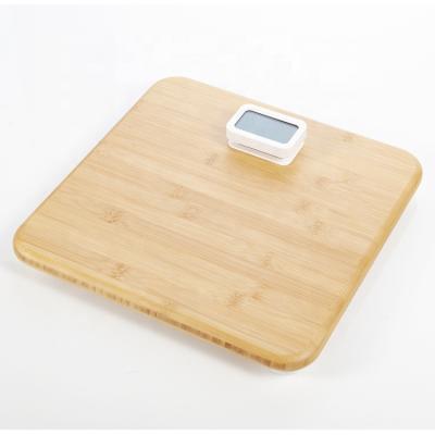 China Sustainable u button power and two lcd display in one bathroom scale designed with natural bamboo surface no battery and environment friendl for sale