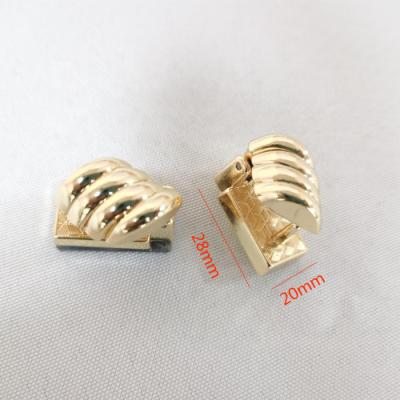 China High Quality Factory Outlet Hardware Metal Handbag Parts Zinc Alloy Push Lock for sale