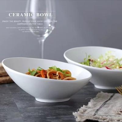 China Stocked Wholesale Stocked Bowl Salad Fruit Bowl Wedding Restaurant Holiday Set Creative Oblique Ceramic Dish Pasta Bowl for sale