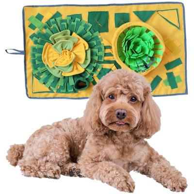 China Stocked Pet Activity Enrichment Dog Sniffing Mat Food Game Blanket Puzzle Nose Work Sniff Mat For Dogs for sale