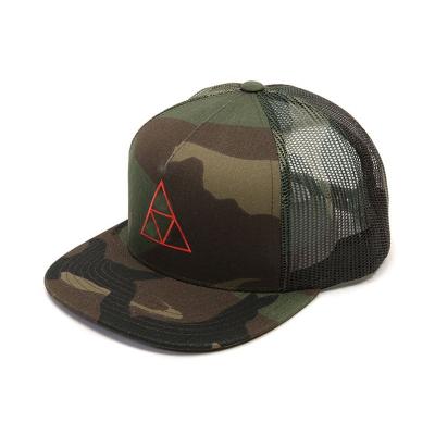 China COMMON Embroidered Camouflage Mens Hats Snapback Trucker Hat With Custom Logo for sale