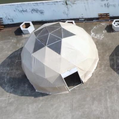 Cina Tenda ignifuga della cupola geodetica di 6m Geoshelters con il rivestimento del tetto per l'hotel in vendita