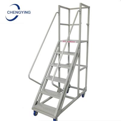 China Industrial Steel Platform Standing Insulation Ladders Warehouse Ladder Movable Platform Ladder with Wheels for sale