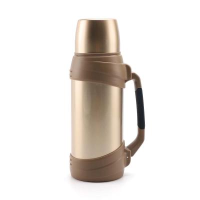 China 2.0L Pot de viaje de vacío de doble pared para cocinar Gran termo Flasca de viaje se mantiene fría hasta 72 horas en venta