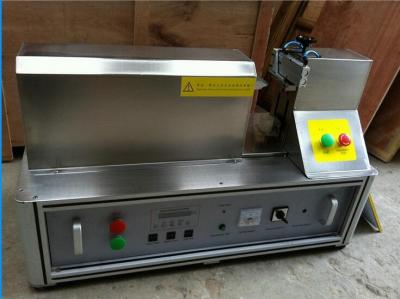 China 1100Kg semi Automatische Buis die en het Verzegelen Machinegrootte 1900×800×1600mm vullen Te koop