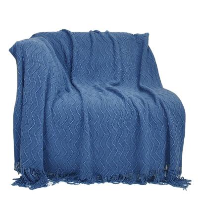 China Anti-pilling Wholesale Custom Chunky Knit Crochet Bed and Sofas Bohemian Throw Blanket Knitted with Tassel for sale