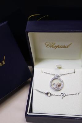 China Fine Custom Jewelry adorned with Diamond Embellishments Chopard Jewelry - Uniquely Crafted Diamond Necklace for sale