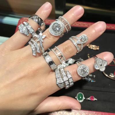 中国 ダイヤモンドの宝石オークション 手作り18Kゴールド ダイヤモンドの婚約指輪 高級カスタム宝石 販売のため