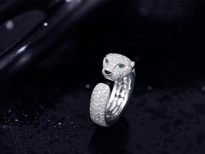 China luxury jewelry online VS Diamond N4225200 Panthere Cartier Ring With Emeralds Onyx for sale