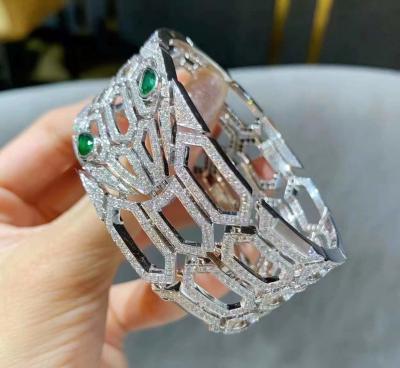 China Angesporntes Weißgold  Serpenti Armband-18kt pflastern Diamond With Emerald zu verkaufen