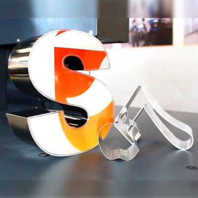 Cina Valore Ejon ET20 3D Letter Bender per Acrylic Face Channel Letter Production Line in vendita