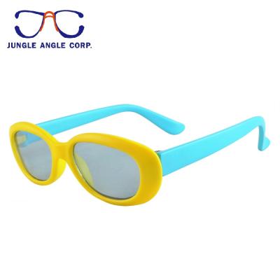 China 400 Round Style TPEE Kids UV400 Custom Rubber Sunglasses for sale