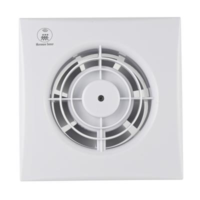 Cina 125 mm Chiusura a basso rumore Ventilazione del bagno Ventilatore di scarico montato a parete con sensore di umidità Ventilatore estrattivo d'aria in vendita