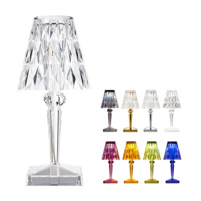 China 2021 modern hotel restaurant home decor luxury creative smart nordic bedside led modern crystal table lamps for sale