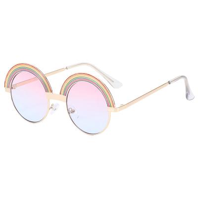 China Fashion Sunglasses Shape Kids Rainbow Sunglasses Newest 2021 Metal Frame Kids Round Eyewear for sale