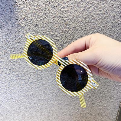 China New Style Fashion Sunglasses 2020 New Style Toddler Sunglasses Cute Girl Round Sunglasses For Children Bar Frame for sale