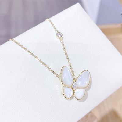 China Trendy Mix Crystal Butterfly Necklace Women Custom Fashion Pendant Necklace for sale