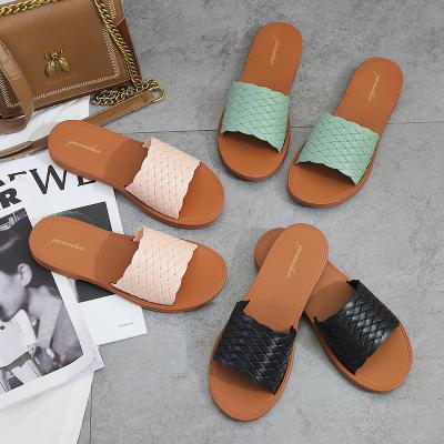 China Fashion Trend Beach Flip Flops High Quality Cheap Women New Fashion Outdoor Slipper for sale