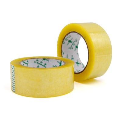 中国 Clear Adhesive Glue BOPP Packing Tape For Carton Sealing And Masking Wholesale 販売のため