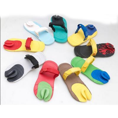 China Lightweight Kids Fashion Clip Toe Slippers Girls Summer Shoe Best Selling Stock Items for sale