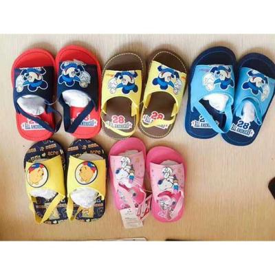 China Fujian Cartoon Patterns Sandals Baby Shoes Bulk Stock Light Weight Wholesale for sale