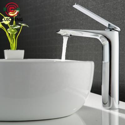 China Thermostatic Faucets single high - body plate bibcock brass faucets for sale