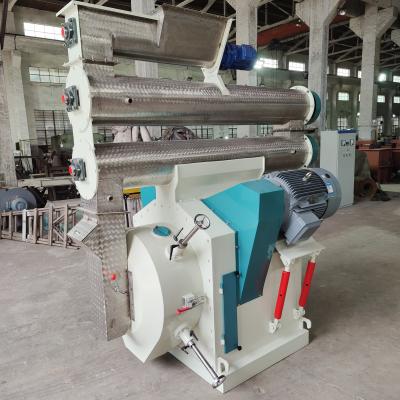 China 3 a la máquina de proceso de alimentación de 5tph 30kw Ring Pellet Mill Poultry Chicken en venta