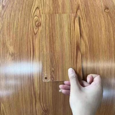 Chine Le grain en bois Ppgi a enduit le diamètre d'une première couche de peinture intérieur galvanisé 508mm de bobine en acier à vendre