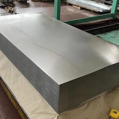 Cina Rivestimento di zinco 60g/M2-275g/M2 Placca metallica galvanizzata Resistenza alla trazione 270-500MPa in vendita