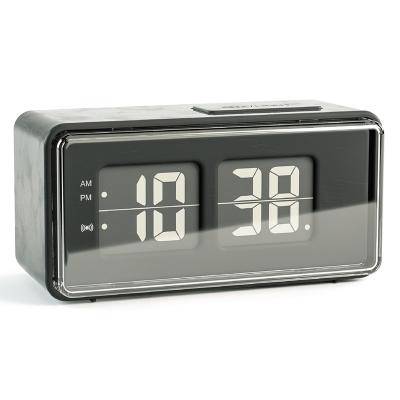 China Desk Radio Electronic Table Clocks Time Temperature Calendar Alarm Wall Clock Digital Home Decoration for sale