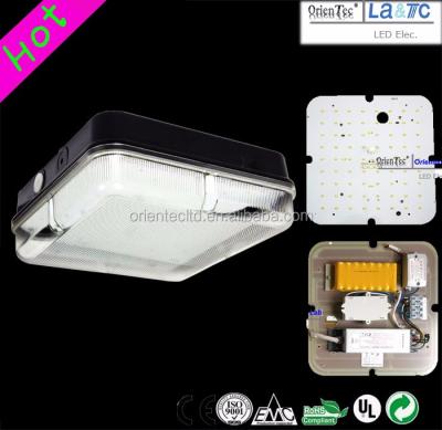 China Outdoor Mounted 72 SMD LED ip65 Square Emergency Bulkhead With Corridor Function for sale