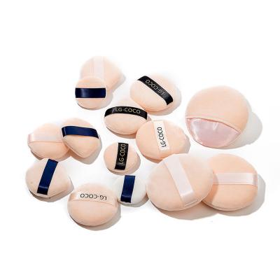 China 2021 Custom cotton makeup foundation cotton velvet powder puffair cushion cosmeticsloose fluffy flocking powderblack sliver powder for sale