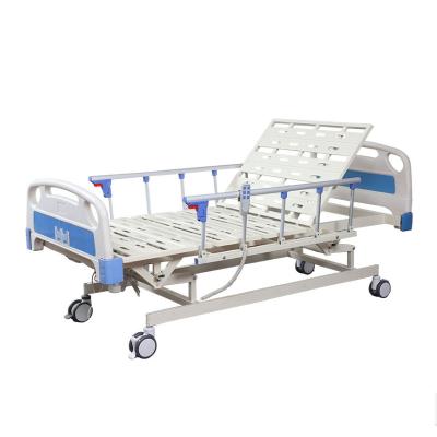 China Chinese advanced high quality medical use 3 function head and foot wooden panel electric base hospital bed Te koop