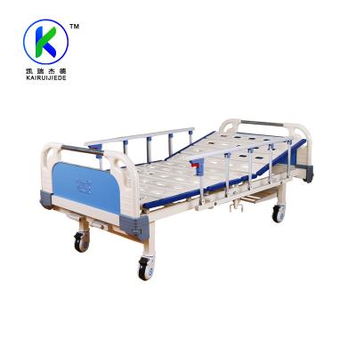 Cina Factory Bed Hospital Bed Cheap Price Crank Manual Double Hospital Bed With Mute Caster in vendita