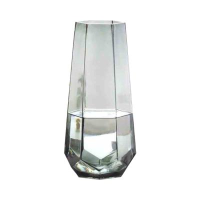 China Eco-Friendly Manufacturers Wholesale Household Ordinary Glass Vases In Various Styles for sale