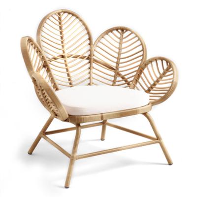 China Hot Sale Modern Peacock Chair Rattan / Wicker Chairs For Outdoor Furniture Used Garden Chairs for sale