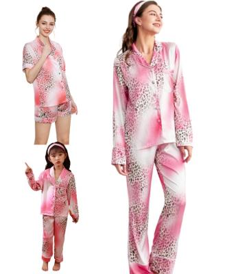 China QUICK DRY Pink Leopard Print Silk Pajamas Sets Designer Kids Pajamas Loungewear Wholesale Loose Silk Pajamas for sale