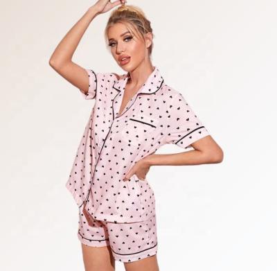 China 2022 summer new fashion QUICK DRY silk pajamas women home essential pajamas plus size for sale