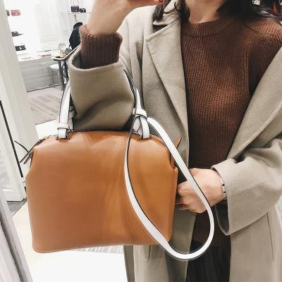 China Fashion Latest Styles High Quality Retro Simple Brown Zipper Women Bags Large Boston Handbag for sale