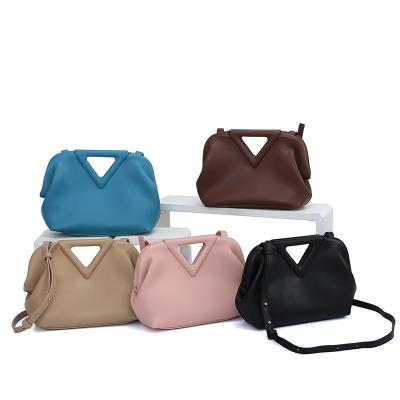 China Fashion Fold Over New Arrival Diagonal Portable Cross - Body Triangle Cloud Bag Inverted Triangle Handbag for sale