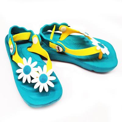 China China Wholesale Cheap Custom Slippers Waterproof Simple Lovely Child Shoes Summer Non-slip Eva Soft Comfortable Children Beach Sandals for sale