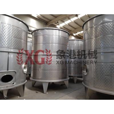 China Hotels 30barral Gallon Commercial Wine Fermentation Tanks Brew Kettle Wine Making for sale