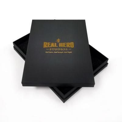 China Rectangle Free Sample High Quality Gift Box Sky And Earth Cover Box Gold Foil Logo Packaging for sale