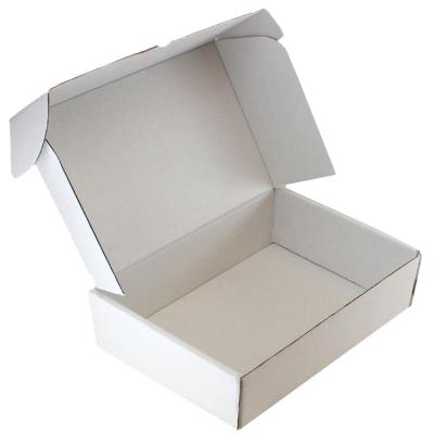 China High Quality Low Price Xiamen Manufacturer Durable Double Side White Corrugated Advertisement Box High Quality Cardboard Box For Clothes for sale