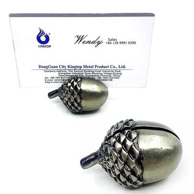 China Custom Creative Environmentally Friendly 3D Metal Pine Cone Pattern Pinecone Business Card Holder For Office for sale