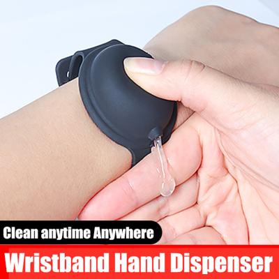 China FASHIONABLE Sanitizer Wristband Pumps Hand Sanitizer Dispensing Portable Silicone Wristband Wristband Hand Dispenser New for sale