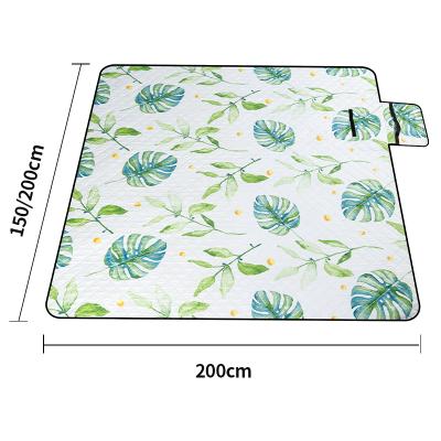 China Outdoor Picnic Mat Outdoor Multifunctional Waterproof Portable Picnic Blanket, Customizable Size Picnic Beach Foldable Mat for sale